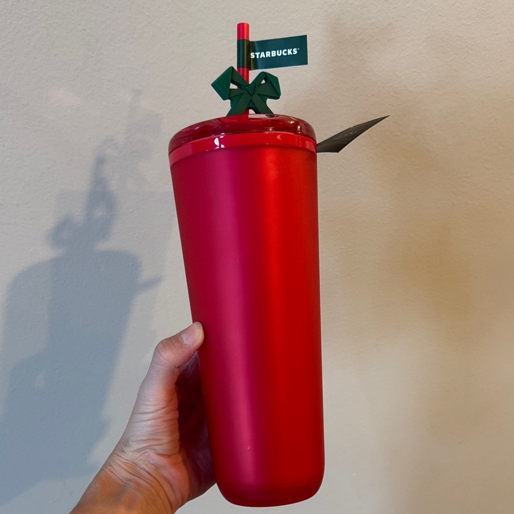 Starbucks Christmas limited release bow red tumbler 24 oz